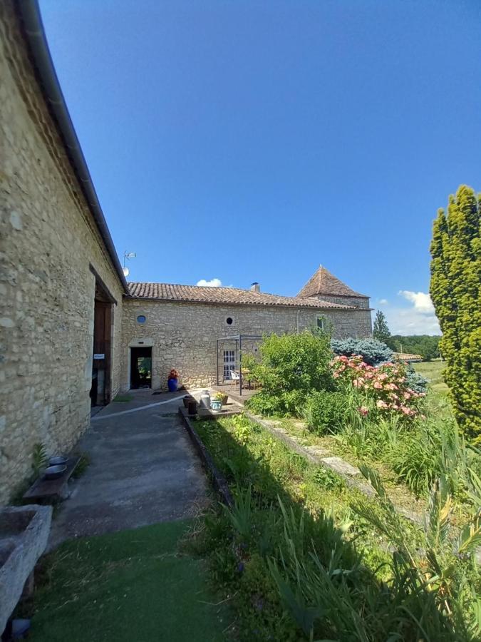 La Yourte Des Merveillaux Riocaud Buitenkant foto